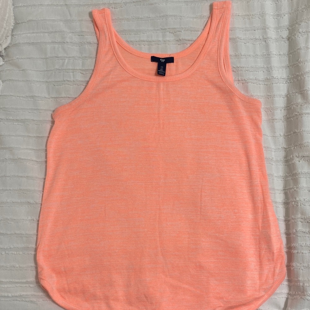 Gap Tank Top